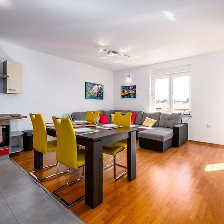 Laura House With Apartment Umag Zewnętrze zdjęcie