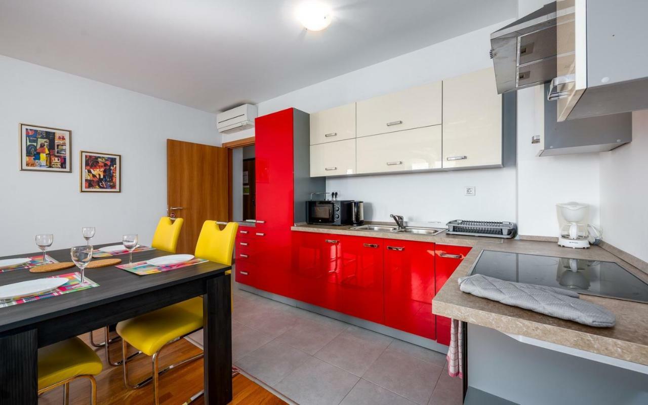 Laura House With Apartment Umag Zewnętrze zdjęcie
